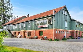 Hjelmeland Hostel Nokling